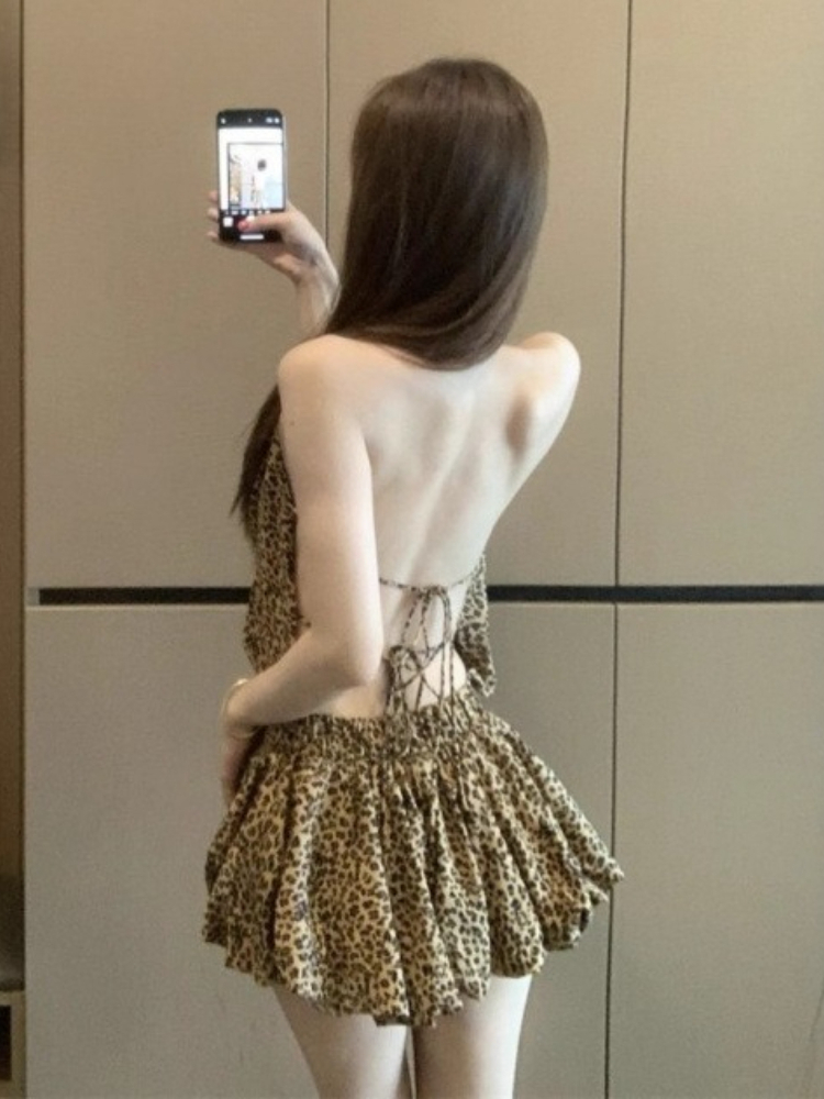 Abito Mini Y2K Estetica Vintag - Y2K Backless Halter Mini Dress recensione e prezzo