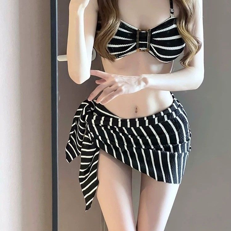 Nuovo Set Bikini Halter Nero a - Swimwear recensione e prezzo